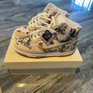 Size 4.5 - Nike Supreme x Dunk SB High Rammellzee